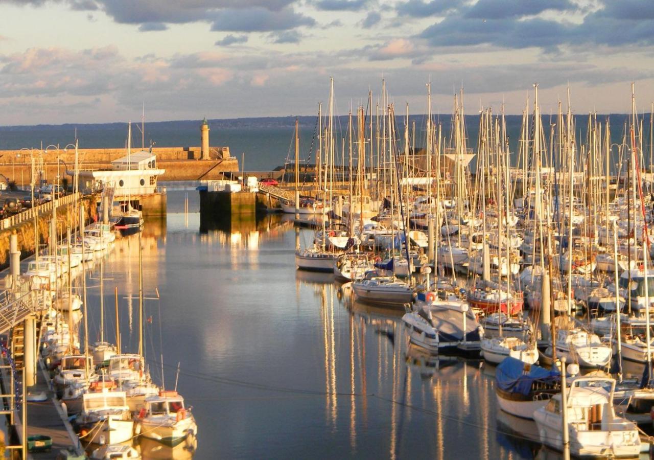 Maisonnette Centre Etables-sur-Mer